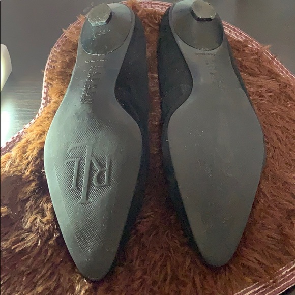Lauren Ralph Lauren black suede flats size 6B - Picture 2 of 8